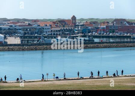 Danimarca, Midtjylland, Ringkøbingfjord, Hvide Sande al canale della serratura. Foto Stock