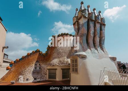 Casa Batlo sul tetto, Barcellona, Europa Foto Stock