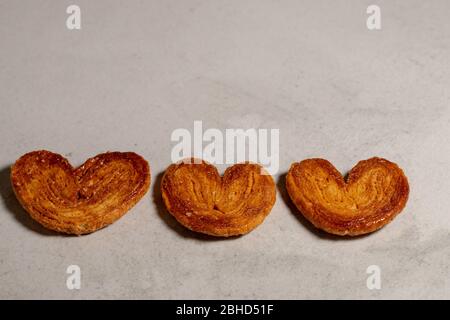 A forma di cuore i cookie Foto Stock