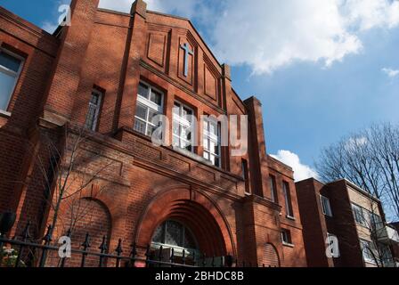 Via elevazione Chiesa cinese culto e Ministero Centro (WMC) 69-71 Brook Green, Hammersmith, Londra W6 di Delissa Joseph Foto Stock