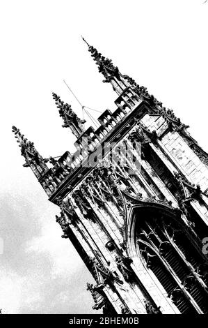 Una delle due torri occidentali a York Minster. Foto Stock