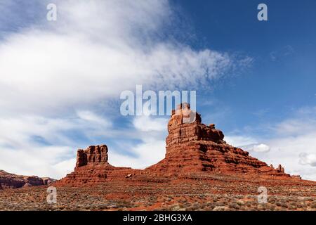 UT00523-00...UTAH - grandi buttes nella Valle degli dei nella Contea di San Juan. Foto Stock