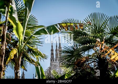 duomo durante la città di Milano durante l'emergenza Coronavirus, , Milano, Italia, 19 aprile 2020 Foto Stock