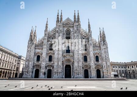 duomo durante la città di Milano durante l'emergenza Coronavirus, , Milano, Italia, 19 aprile 2020 Foto Stock