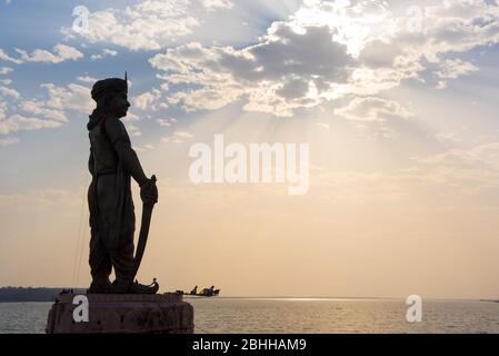 Bhopal / India 11 marzo 2019 Statua del re raja bhoj nella città di lago superiore Bhopal in Madhya Pradesh India Foto Stock