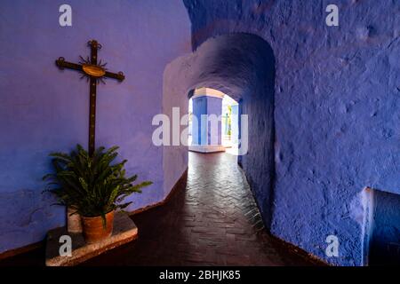 Convento e monastero di Santa Catalina de Siena (1579) ad Arequipa, Perù, Sud America. Patrimonio mondiale (UNESCO). Foto Stock