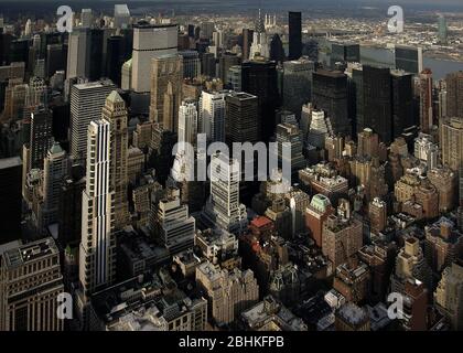 Manhattan è vista dall'Empire state Building, New York, NY, USA Foto Stock