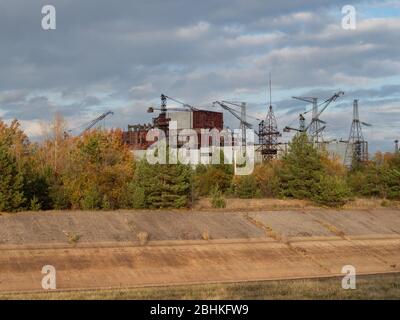 Cantiere abbandonato dei blocchi 5 e 6 della centrale nucleare di Cernobyl. Zona di esclusione di Cernobyl, Ucraina. Foto Stock