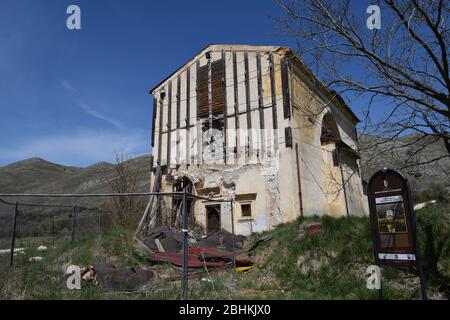 Chiesa Codognata Madonna del Lago a Santo Stefano di Sessanio, l'Aquila, Italia Foto Stock