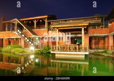 Yilan, 12 LUGLIO 2008 - veduta di Dawn del Centro Nacional de Artes Tradicionales Foto Stock