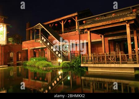 Yilan, 12 LUGLIO 2008 - veduta di Dawn del Centro Nacional de Artes Tradicionales Foto Stock