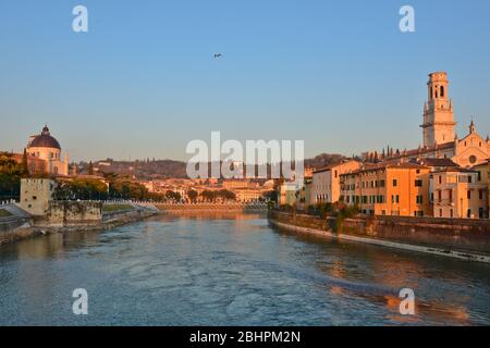 mage della città di Verona Foto Stock