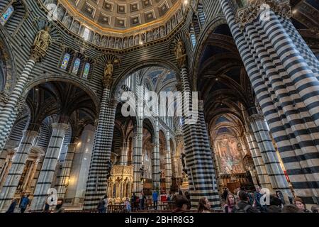 UNESCO, Piazza del Duomo, Cattedrale di Santa Maria Assunta, Siena, Provincia Siena, Toscana, Italia, Europa Foto Stock