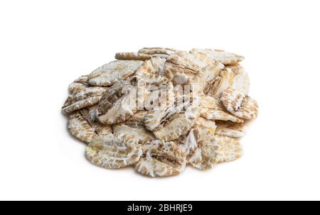 Fiocchi di orzo biologico isolati su bianco Foto Stock