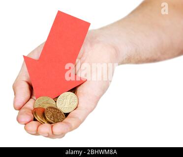 Monete maschio con mano e freccia rossa su sfondo chiaro Foto Stock