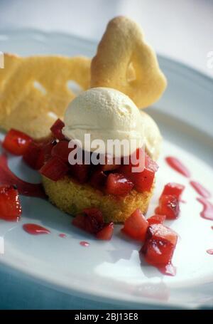 Gelato frutta dessert - Foto Stock