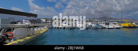 Bocayna Express Catamarano traghetto, Fred Olsen express, trasporto marittimo, Lanzarote, Canarie, Spagna, inter-isola, Spagna, Europa Foto Stock