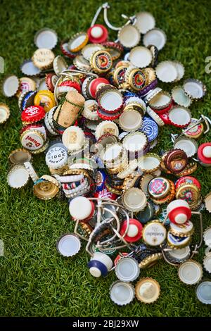 Ampia collezione di tappi per bottiglie di birra Foto Stock