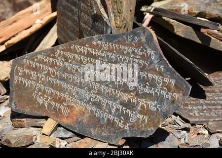 Mani Stone in Himalaya. Nepal. Foto Stock