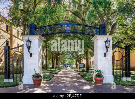 Ingresso al campus del Rollins College presso il Winter Park in Florida. Foto Stock