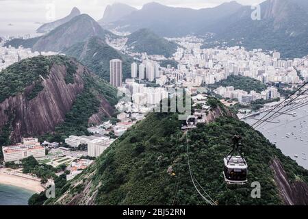 Una vista verso Rio de Janeiro. Foto Stock