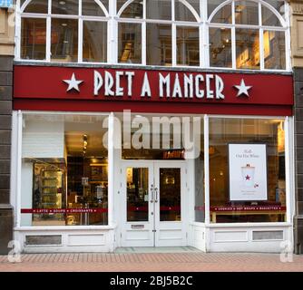 Birmingham, Regno Unito - Marzo 16 2020: La facciata del negozio di sandwich Pret a Manger su New Street Foto Stock