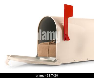 Casella postale con confezione regalo isolata su bianco Foto Stock