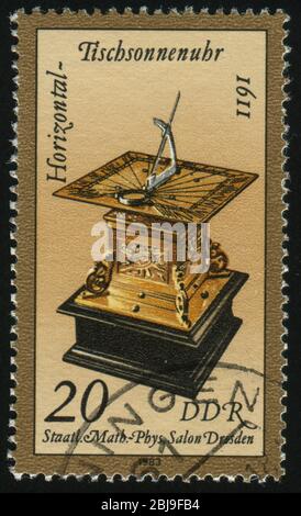 GERMANIA- CIRCA 1983: Francobollo stampato dalla Germania, mostra Sundial, circa 1993. Foto Stock