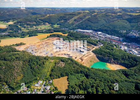 Cava Hohenlimburg della Kalkwerke GmbH Hohenlimburg, estensione aera, 08/04/2019, vista aerea, Germania, Renania Settentrionale-Vestfalia, Hagen-Hohenlimburg Foto Stock