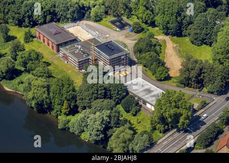 , costruzione e locali della Verbund Water works e centrale elettrica GmbH sulla riva del fiume della Ruhr a Witten, 19.07.2016, vista aerea , Germania, Nord Reno-Westfalia, Ruhr Area, Witten Foto Stock