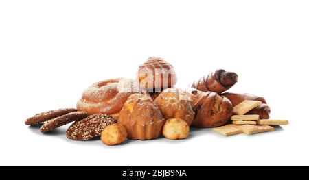 Assortimento di dolci e gustosi, isolati su bianco Foto Stock