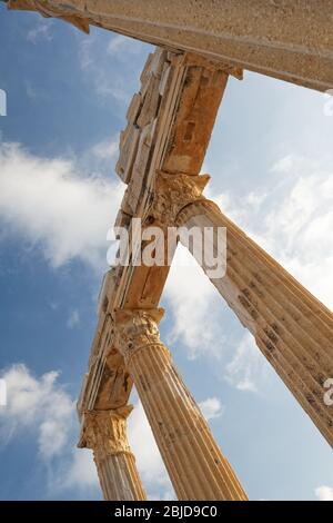 Rovine del tempio Apollo a Side, Provincia di Antalya, Turchia. Foto Stock