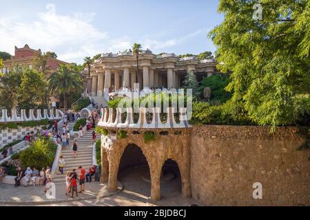 Barcellona, Spagna - 20 Settembre 2014: entrata al Parco Guell progettato da Antoni Gaudì Barcellona, in Catalogna, Spagna Foto Stock