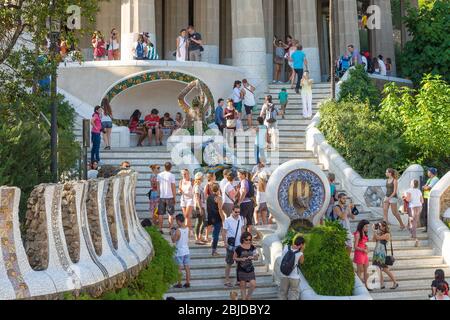 Barcellona, Spagna - 20 Settembre 2014: entrata al Parco Guell progettato da Antoni Gaudì Barcellona, in Catalogna, Spagna Foto Stock