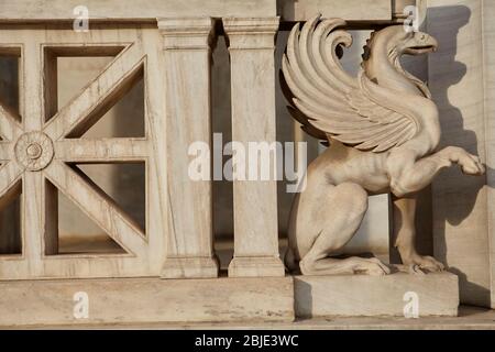 Accademia di Atene , dettagli di facciata in marmo Foto Stock