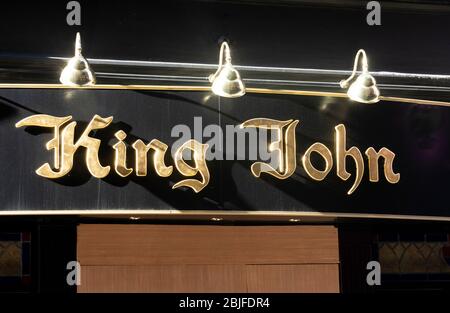 Bar con musica King John in Mathew Street a Liverpool Foto Stock