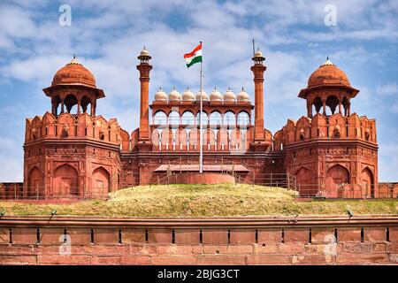 Porta di Lahori, ingresso principale allo storico Forte Rosso di Nuova Delhi, India Foto Stock