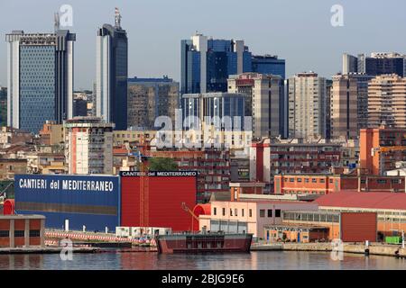 Dal porto di Napoli, Campania, Italia, Europa Foto Stock