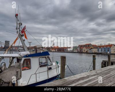 Sonderborg lungomare del porto in estate, Danimarca Foto Stock
