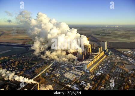 , centrale di Frimmersdorf a Grevenbroich, 29.11.2016, vista aerea, Germania, Renania settentrionale-Vestfalia, Grevenbroich Foto Stock