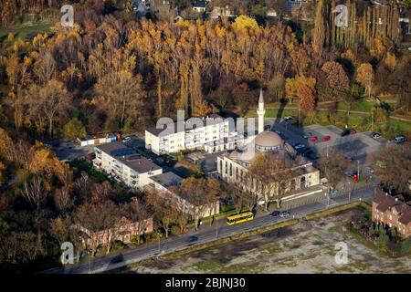 Moschea DITIB a Warbruck Street a Duisburg-Marxloh, 23.11.2016, vista aerea, Germania, Nord Reno-Westfalia, Ruhr Area, Duisburg Foto Stock