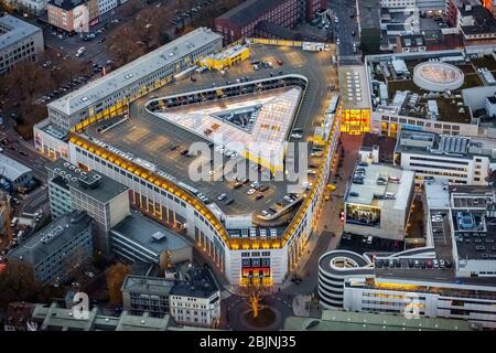 Edificio del centro commerciale thier-Galerie a Dortmund, 23.11.2016, vista aerea, Germania, Renania settentrionale-Vestfalia, Ruhr Area, Dortmund Foto Stock