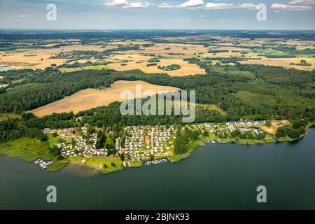 , campeggio al lago Krakow am See, 23.07.2016, vista aerea, Germania, Meclemburgo-Pomerania occidentale, Cracovia am See Foto Stock