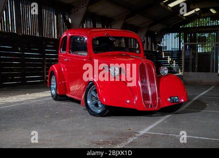 Red Ford Pop classico britannico hot rod Foto Stock