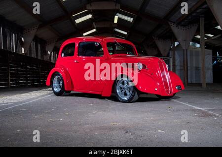 Red Ford Pop classico britannico hot rod Foto Stock