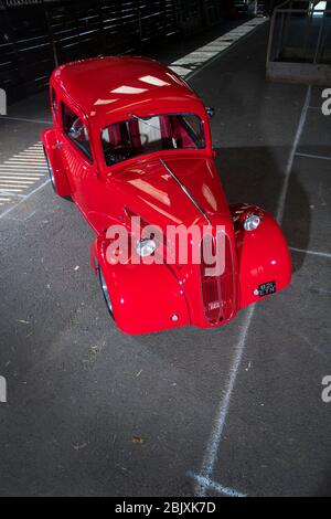 Red Ford Pop classico britannico hot rod Foto Stock