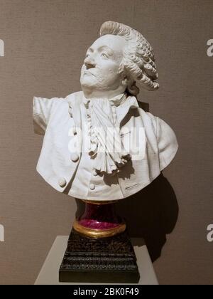 Honore-Gabriel Riqueti, Comte de Mirabeau, dalla fabbrica Duc d'Orleans dopo un modello di Claude-Andre Deseine, Parigi, Francia, c. 1791-1792, porcellana dura Foto Stock