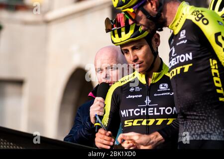 Bergamo-Como, Italia. bergamo-como, Italia, 12 Ott 2019, Esteban CHAVES (col) (Mitchelton-Scott) durante - Credit: LM/Antonino Caldarella Credit: Antonino Caldarella/LPS/ZUMA Wire/Alamy Live News 2019 Foto Stock