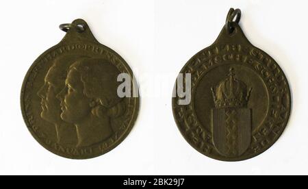 Huwelijk van Prinses Juliana en Prins Bernhard, oggettn 1709. Foto Stock