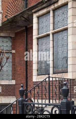 Artisti Talgarth Road West Kensington Barons Court St Pauls Studios 135 Talgarth Rd, Hammersmith, Londra W14 9DA di Frederick Wheeler Architect Foto Stock